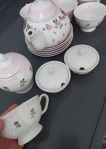 Pastel Desenli Beyaz Porselen Çay Seti - Görsel 2