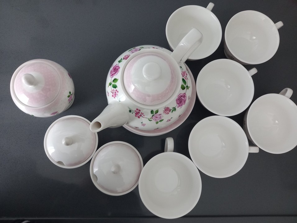 Pastel Desenli Beyaz Porselen Çay Seti - Görsel 4