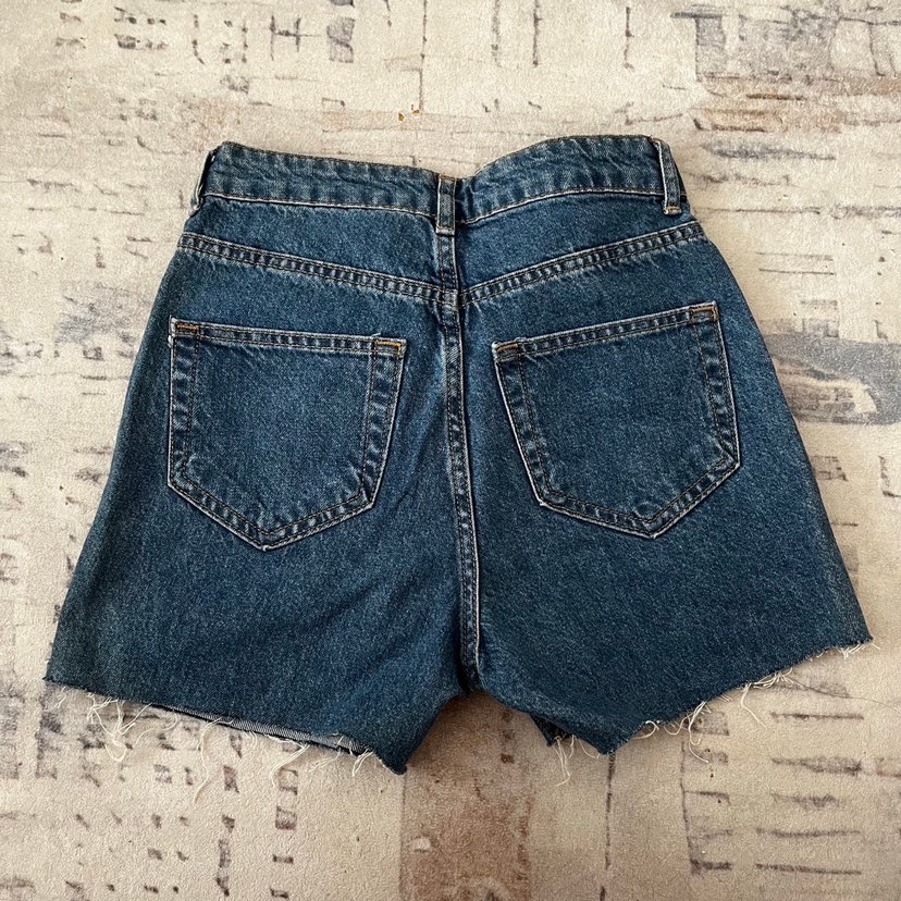 Kadın Koyu Mavi Kot Şort - Görsel 2