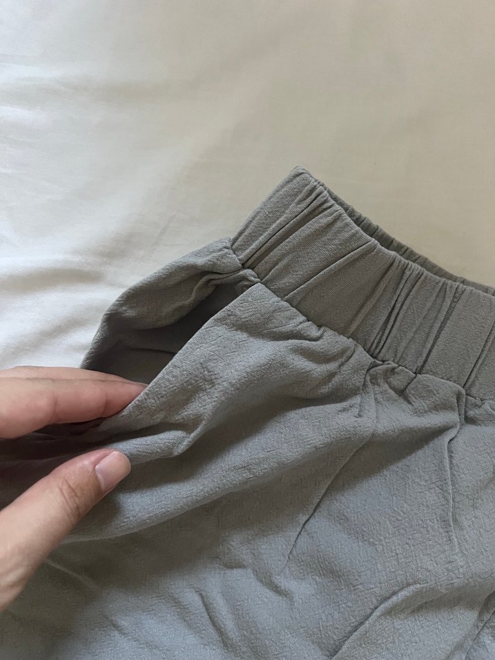 Gri Keten Düğmeli Rahat Kesim Kadın Pantolon - Görsel 3