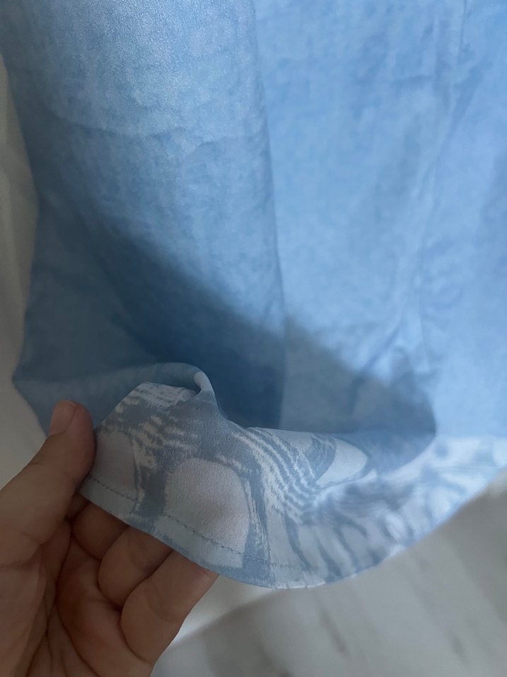 Mavi Kelebek İşlemeli Keten Midi Elbise - Görsel 3