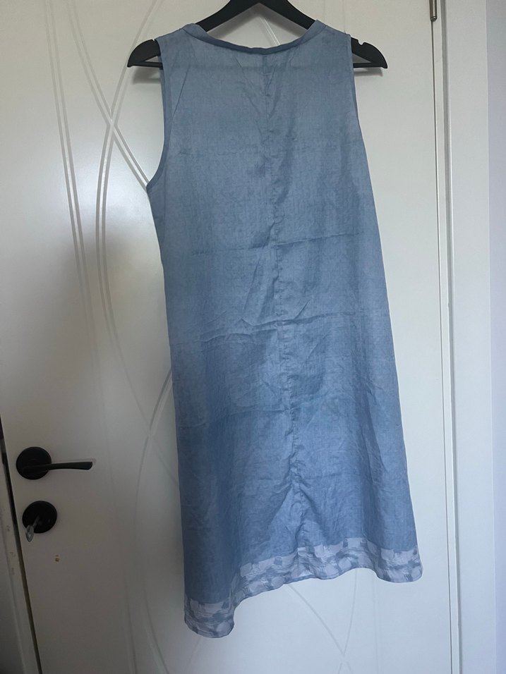 Mavi Kelebek İşlemeli Keten Midi Elbise - Görsel 2