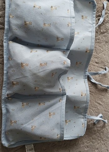 Gri Nakışlı Çocuk Yatak Yanı Organizeri - Görsel 3