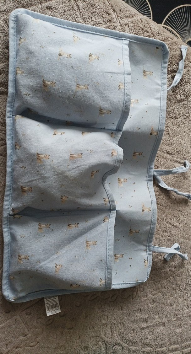 Gri Nakışlı Çocuk Yatak Yanı Organizeri - Görsel 3