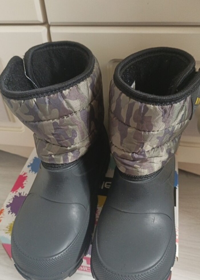 Lastik asker bot - Görsel 2