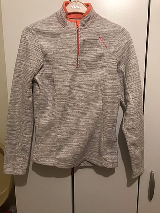 Polar sweatshirt