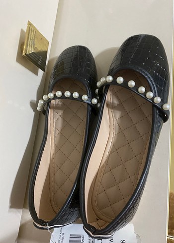 Siyah Yılan Desenli İnci Detaylı Kadın Babet - Görsel 3