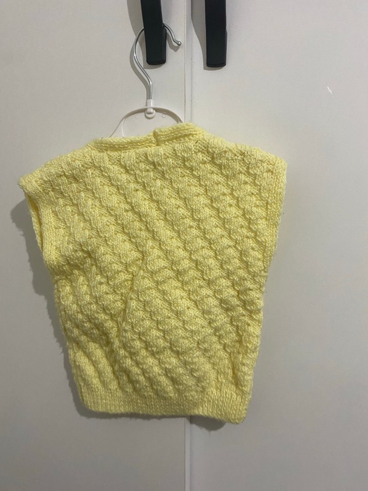 Çocuk Sarı V Yaka Örgü Süveter - Görsel 5