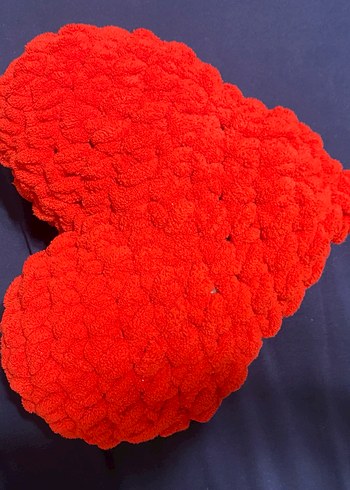 Nakışlı Kalp Şekilli Yastıklar - Görsel 2