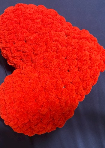 Nakışlı Kalp Şekilli Yastıklar - Görsel 3