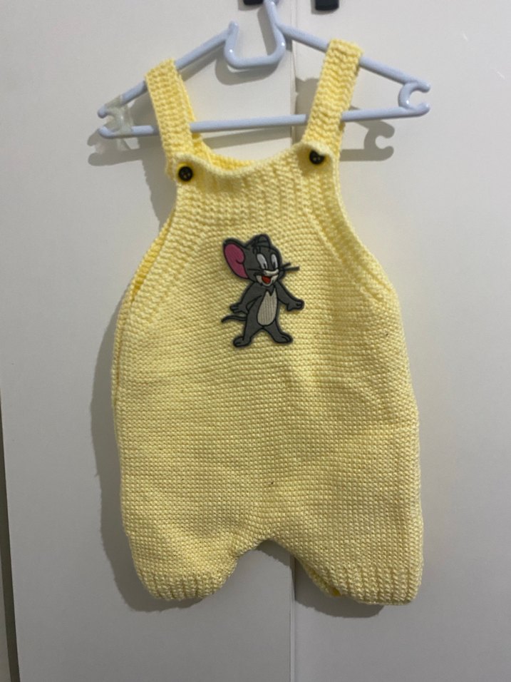 Sarı Nakışlı Bebek Önlüğü - Görsel 2