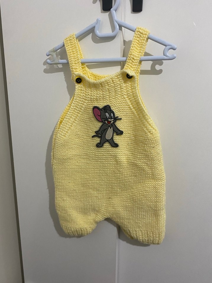 Sarı Nakışlı Bebek Önlüğü - Görsel 4