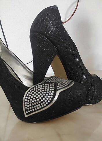 Stiletto Topuklu Ayakkabı