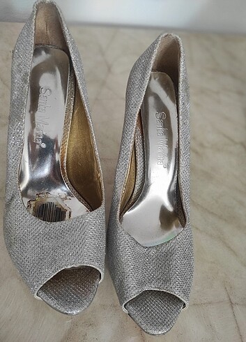 38 Beden çeşitli Renk Stiletto Topuklu Ayakkabı