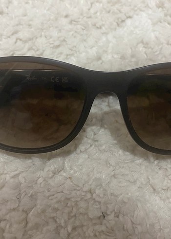 Ray-Ban RB4202 Andy Bej Kadın Gözlük - Görsel 2