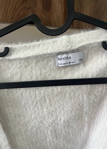 Bershka peluş hırka - Görsel 3