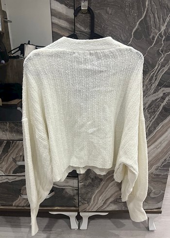 Düğmeli Beyaz Kadın Mini Hırka - Görsel 4