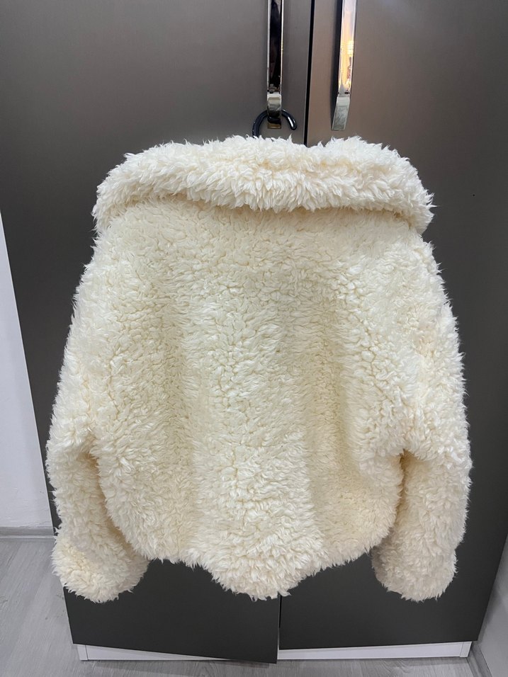 Beyaz Peluş Kadın Ceket - Görsel 4