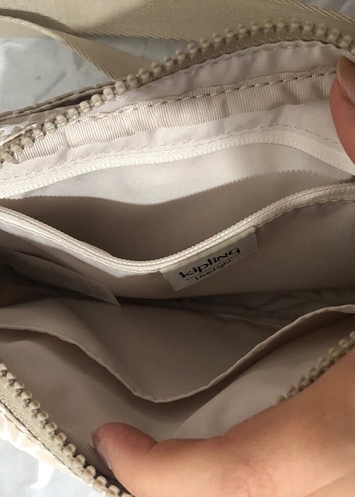 ETİKETLİ KİPLİNG ÇANTA - Görsel 4