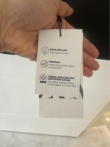 s Beden siyah Renk #zara etiketli su ve rüzgar geçirmez mont