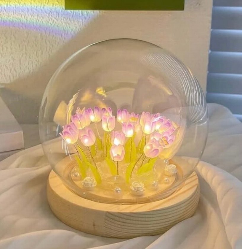 Led ışıklı lale cam fanus - Görsel 2