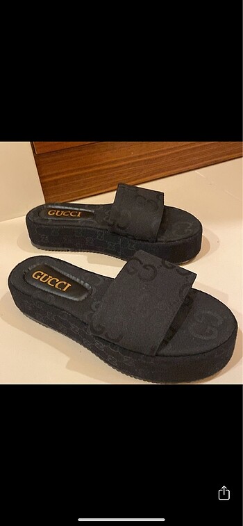 Diğer Gucci terlik