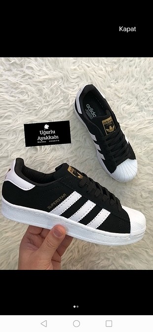 Yeni süperstar Adidas 
