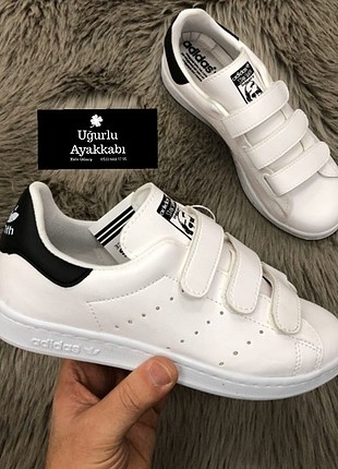 Adidas cırtlı siyaj beyaz 