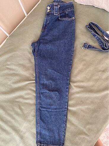 l Beden mom fit jean