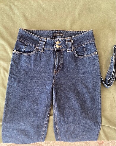 mom fit jean