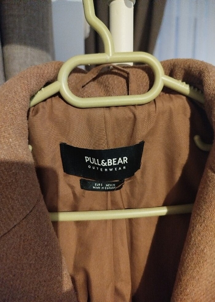 Pull and bear kaşe kaban - Görsel 2
