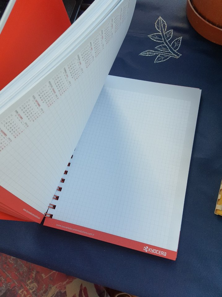 Sert Kapaklı, Çok Sayfalı, Kareli Defter - Görsel 2