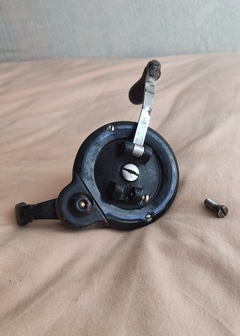 KARA KAFA DİKİŞ MAKİNESİ ÇEVİRME KOLU - Görsel 2