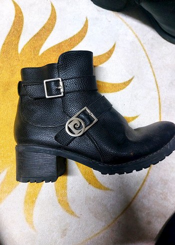 Pierre Cardin Siklik Ve Rahatlik Siyah Deri Bilek Botu