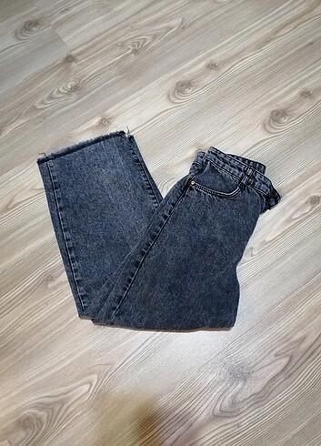 2 adet Lcwaikiki 9 10 yaş kot pantolon 