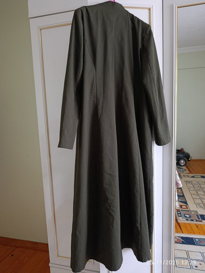 48 bedenKadın Siyah Uzun Dökümlü Palto - Görsel 2