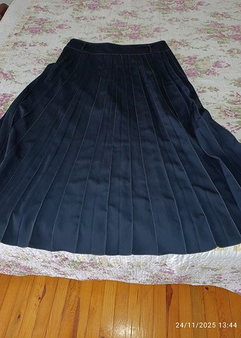 Kadın Siyah Uzun Pilili Etek - Görsel 3