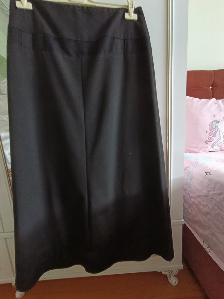 24 beden bayan etek Kadın Siyah Pileli uzun Etek - Görsel 2