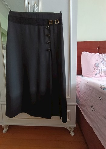 Düğmeli Siyah Uzun Kadın Etek 42 beden - Görsel 6