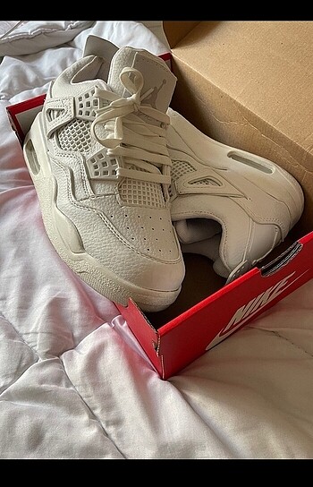 Nıke jordan retro4