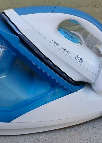 Tefal buhar Kazanlı ütü