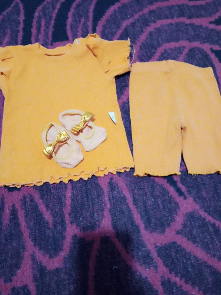 Sarı Kız Bebek Kısa Kollu Takım - Görsel 3