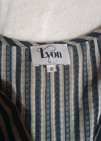 Düğmeli V Yaka Gri Zebra Desenli Bluz Avustralya'dan(Çin Malı) - Görsel 2