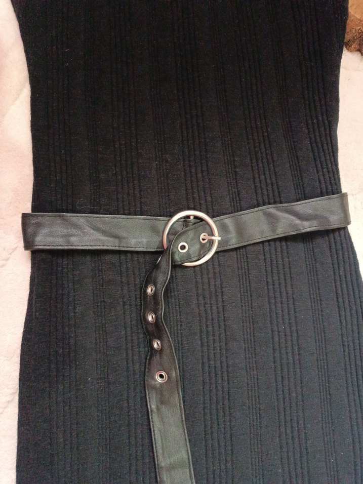 Kadın Siyah Uzun Goth Kemerli Elbise(deri kemer ile birlikte) - Görsel 3