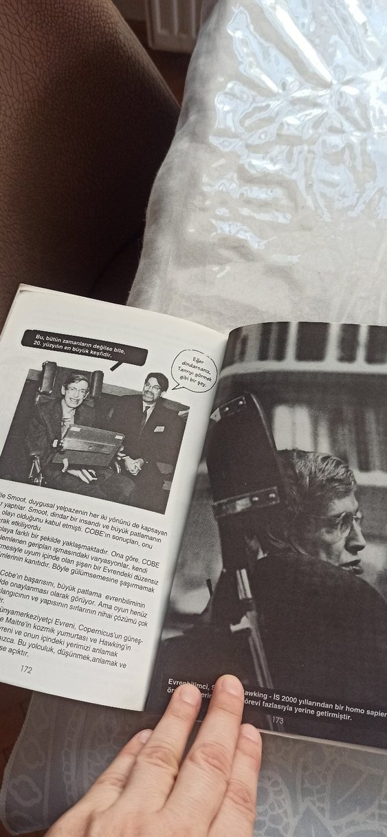 Stephen Hawking Yeni Başlayanlar İçin Kitap - Görsel 3