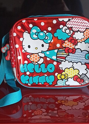Hello kitty beslenme çantası