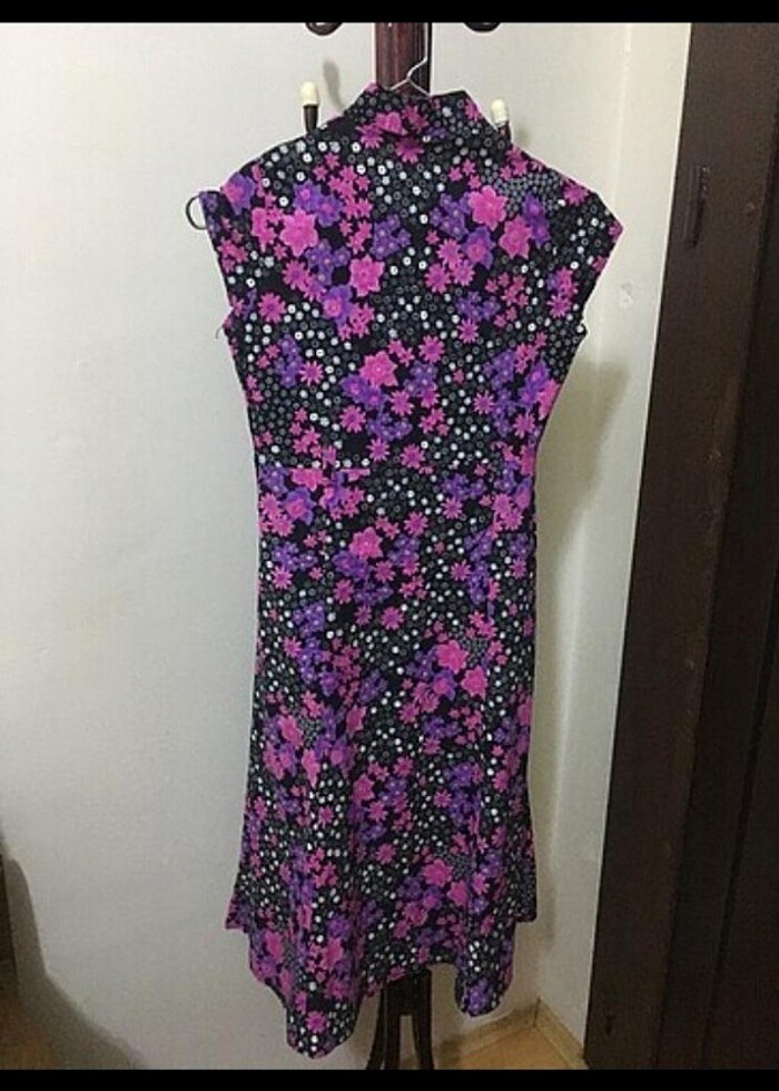 Çiçekli elbise - Görsel 2