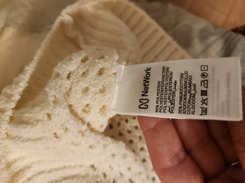 Bej Örgü Boğazlı Kadın Kazak - Görsel 3