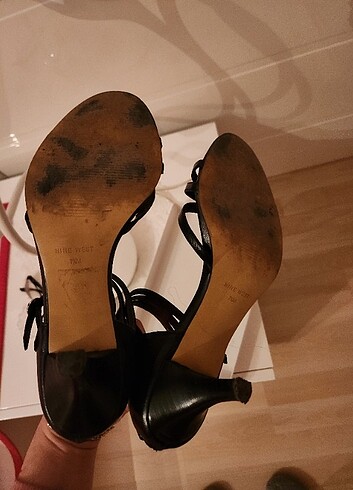 İnce topuklu sandalet - Görsel 5