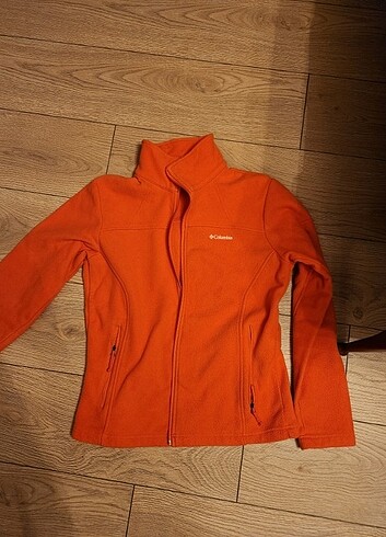 Columbia polar